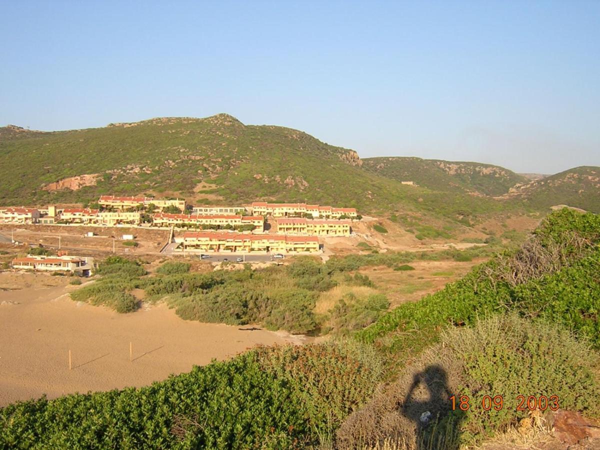 Porto Alabe Sardegna.... A Due Passi Dal Mare Appartement Tresnuraghes Buitenkant foto